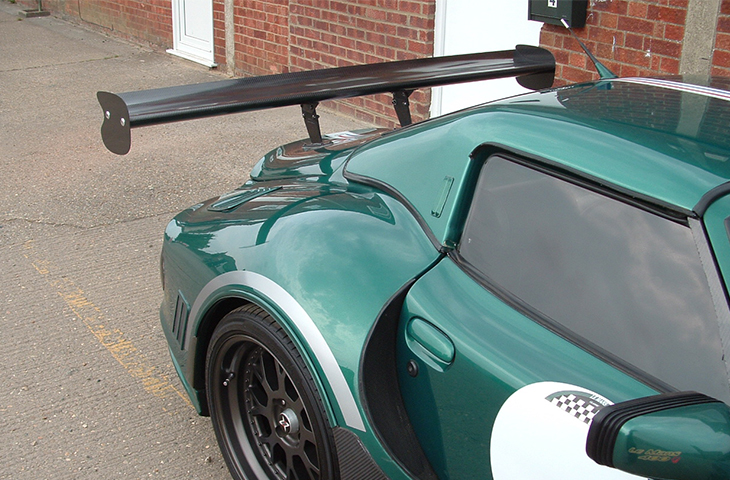 Universal Motorsport Carbon Rear Wing Kit (Straight) - 225mm Chord, Adjustable Clam/Boot/Roof Mounted - R01SB0163