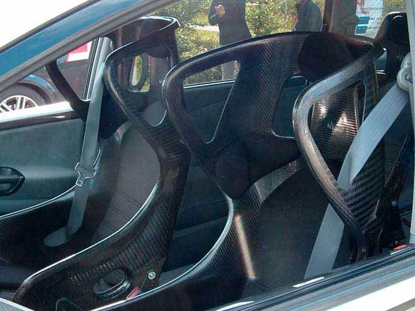 [XRC Wide with Black Leather Cushion Kits] Featured in a Toyota Estima (1)